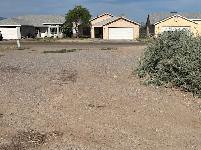 9847 S Kingman Drive, Mohave Valley, AZ 86440