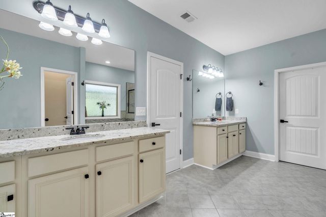 356 Strasburg Drive, Simpsonville, SC 29681
