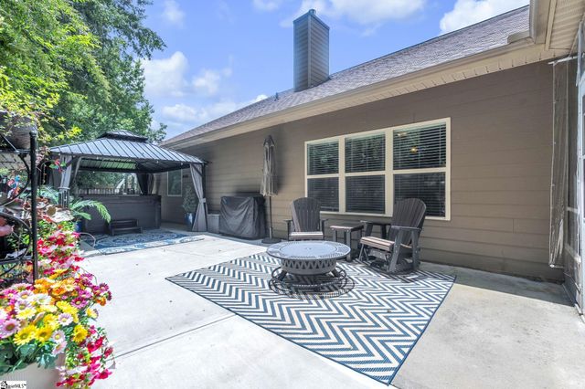 356 Strasburg Drive, Simpsonville, SC 29681