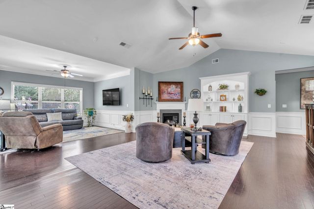 356 Strasburg Drive, Simpsonville, SC 29681