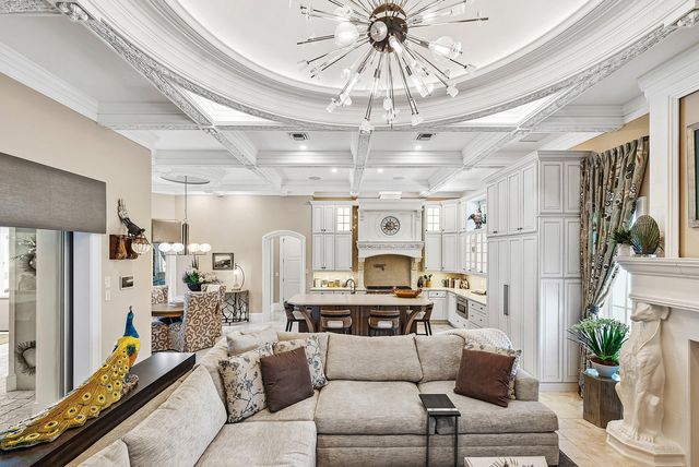 201 NE 3rd Court, Boca Raton, FL 33432