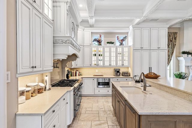 201 NE 3rd Court, Boca Raton, FL 33432