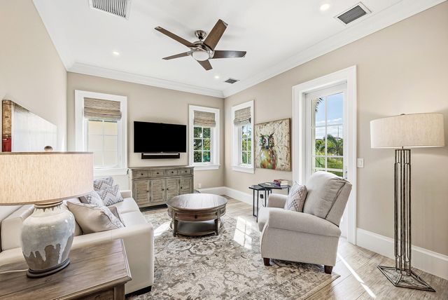 201 NE 3rd Court, Boca Raton, FL 33432