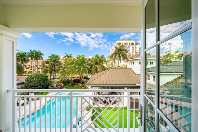 201 NE 3rd Court, Boca Raton, FL 33432