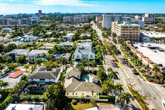 201 NE 3rd Court, Boca Raton, FL 33432