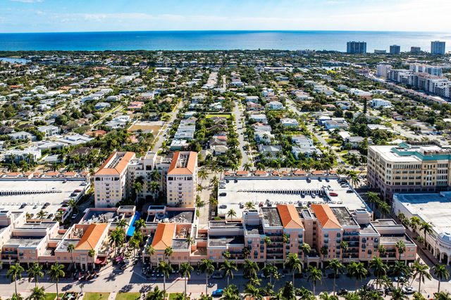 201 NE 3rd Court, Boca Raton, FL 33432