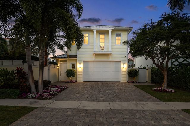 201 NE 3rd Court, Boca Raton, FL 33432