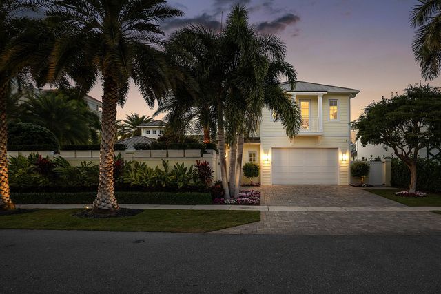 201 NE 3rd Court, Boca Raton, FL 33432