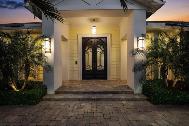 201 NE 3rd Court, Boca Raton, FL 33432