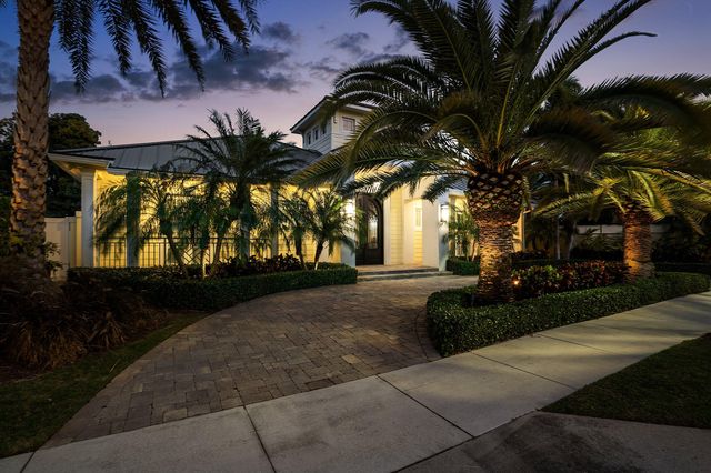 201 NE 3rd Court, Boca Raton, FL 33432