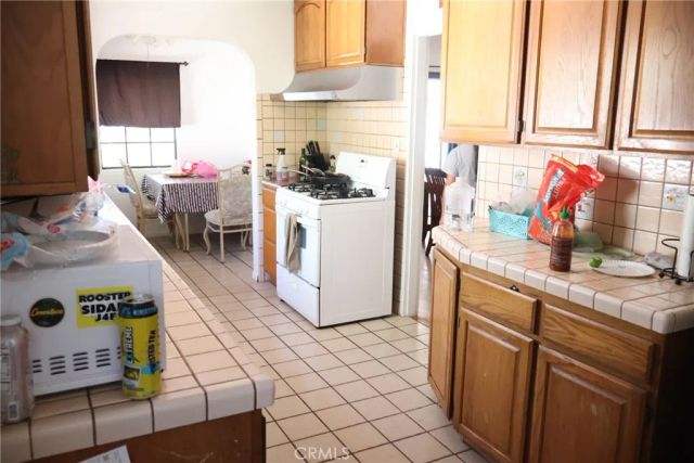 825 S Bluff, Montebello, CA 90640