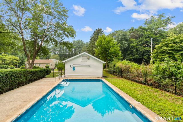 235 Treadwell Street, Hamden, CT 06517
