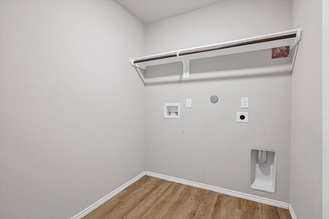 2314 Brickfielder Lane, Baytown, TX 77523