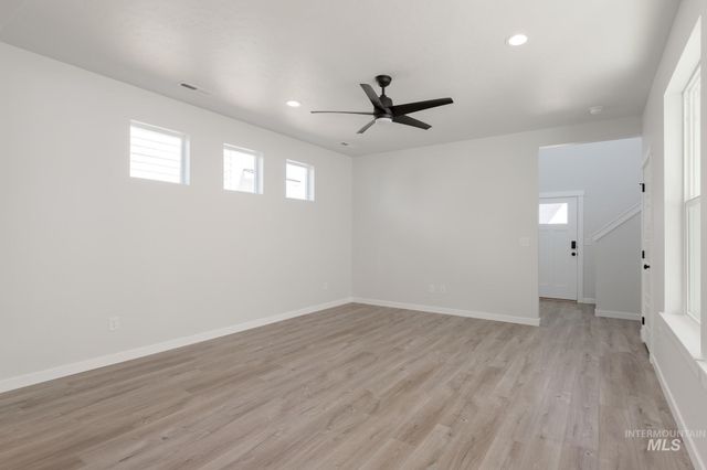 6983 S Harvest Cove Ave, Boise, ID 83709