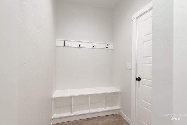 6983 S Harvest Cove Ave, Boise, ID 83709