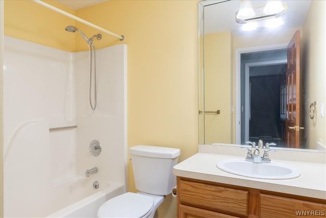 400 West Avenue I1, West Seneca, NY 14224