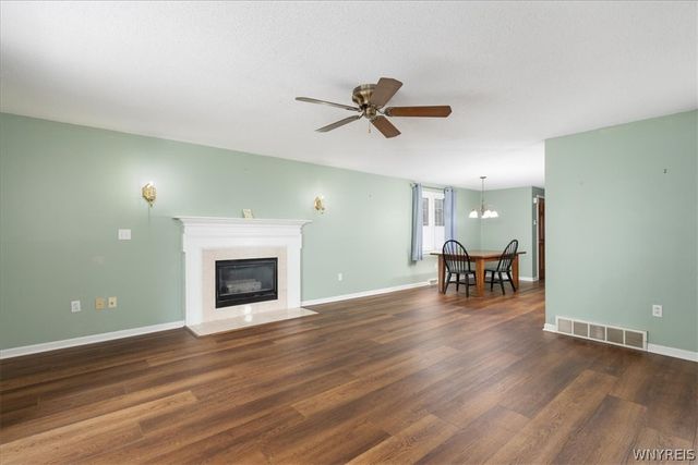 400 West Avenue I1, West Seneca, NY 14224