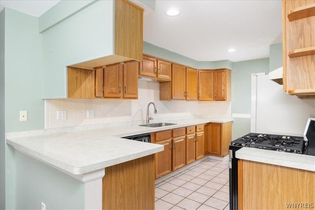 400 West Avenue I1, West Seneca, NY 14224
