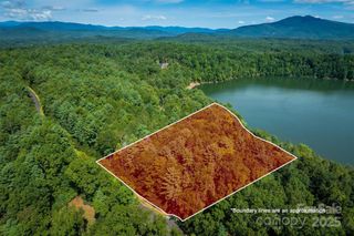 2205 Black Forest Drive 28, Marion, NC 28752