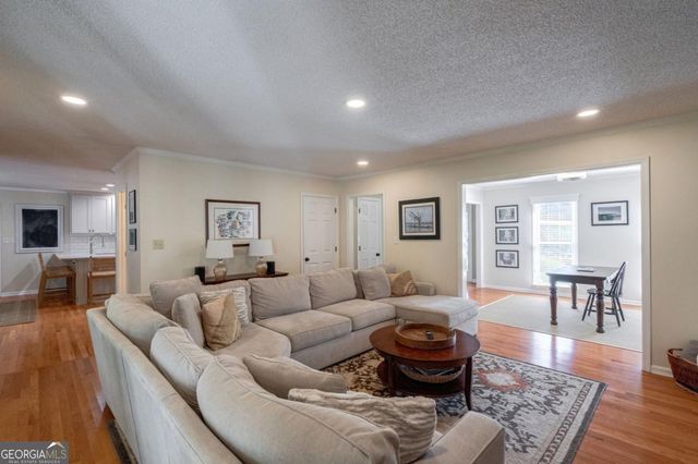 1100 Station Drive, Watkinsville, GA 30677