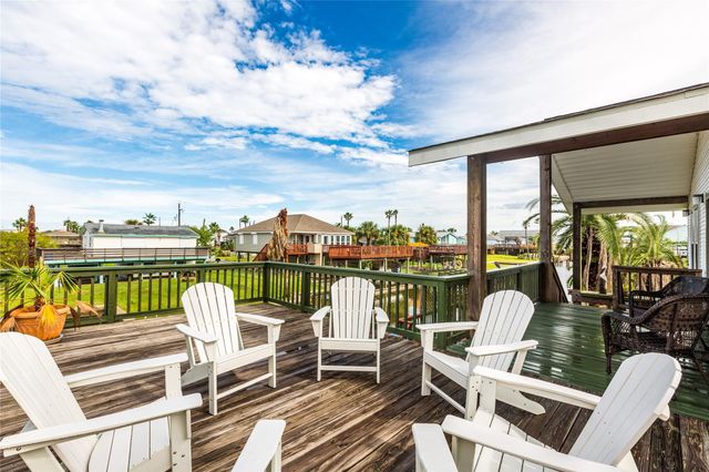 16530 Bermuda Way, Jamaica Beach, TX 77554