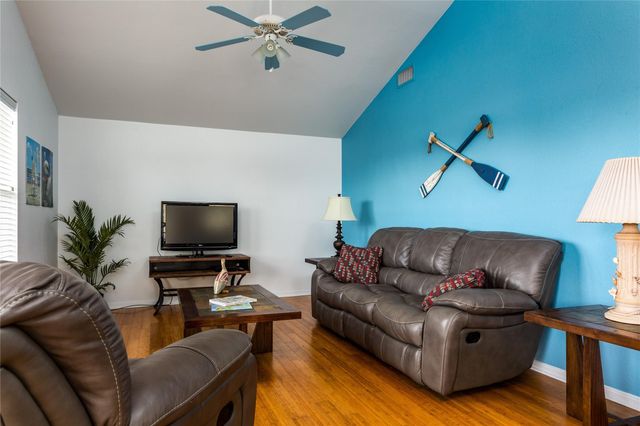 16530 Bermuda Way, Jamaica Beach, TX 77554