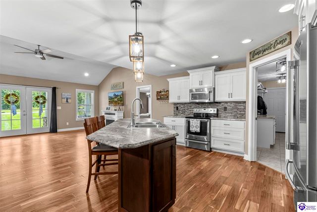 577 Beasley Boulevard, Elizabethtown, KY 42701