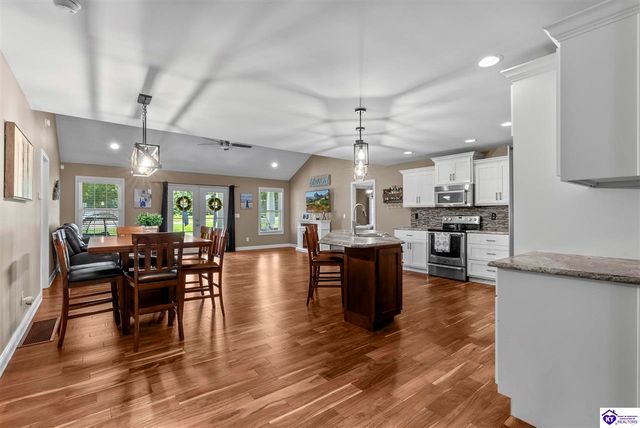577 Beasley Boulevard, Elizabethtown, KY 42701