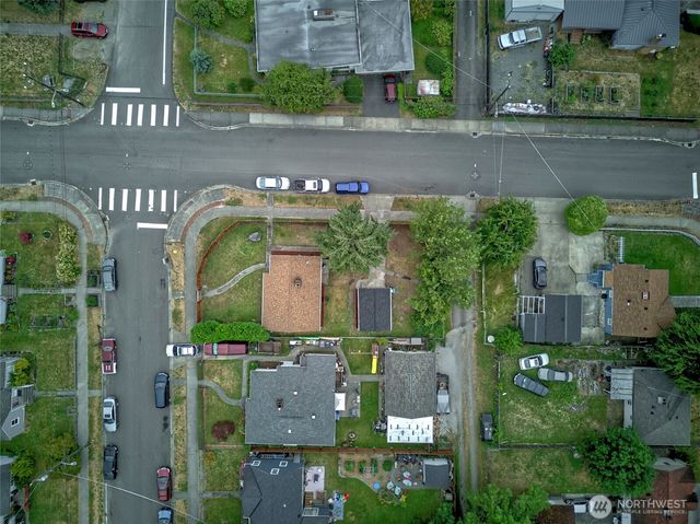 13504 35th Avenue S, Tukwila, WA 98168