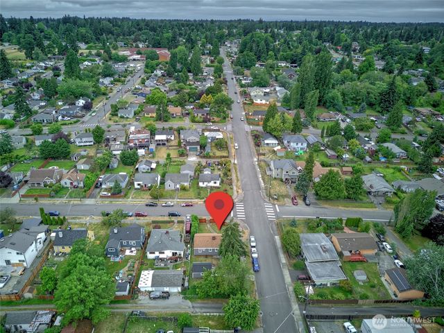 13504 35th Avenue S, Tukwila, WA 98168