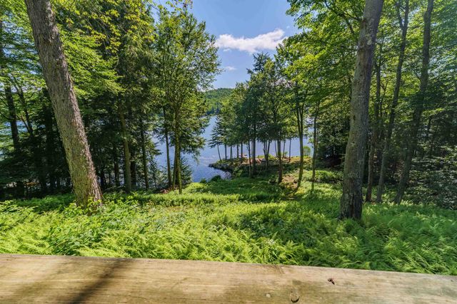 156 West Lake Road, Wilmington, VT 05356