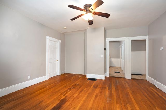 117 Medford St 117, Malden, MA 02148