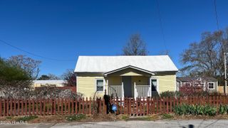 301 N Center Street, La Grange, NC 28551