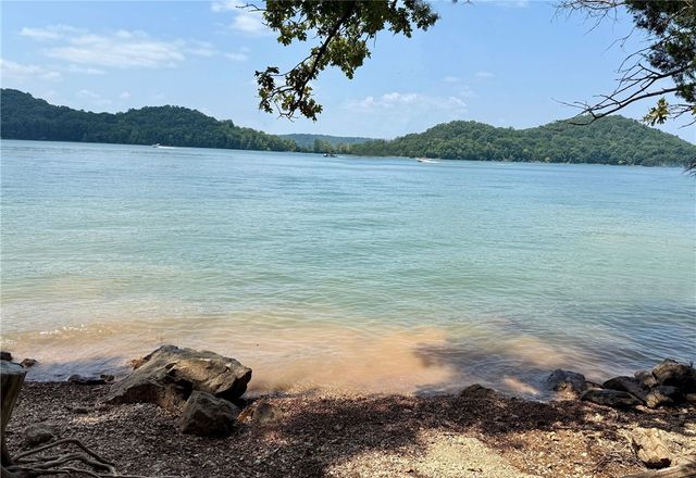 965 County Road 156, Eureka Springs, AR 72632