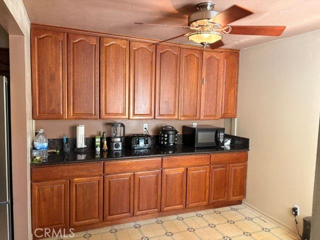 26401 Oak Crossing Road, Newhall, CA 91321