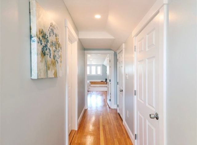 28 2nd St 2, Medford, MA 02155