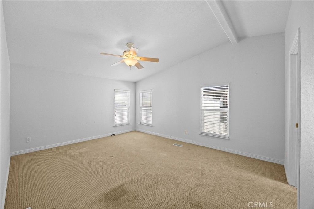 Image 13 of property listing at 16222 Monterey Lane 35, Huntington Beach, CA 92649