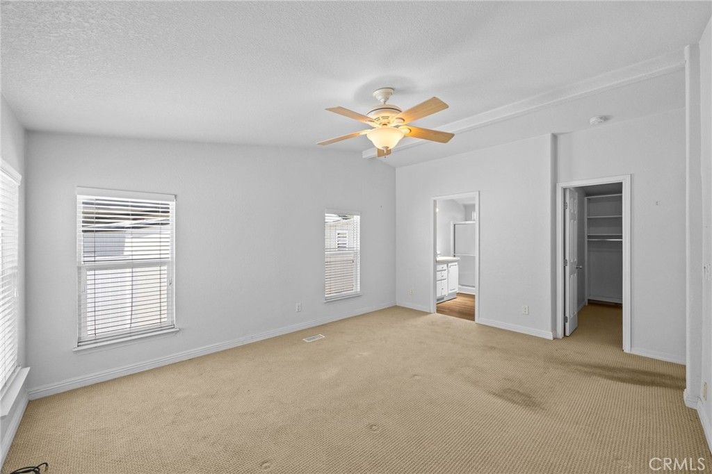 Image 14 of property listing at 16222 Monterey Lane 35, Huntington Beach, CA 92649