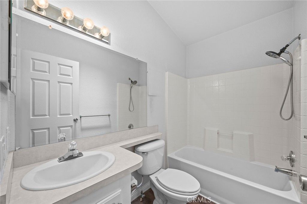 Image 18 of property listing at 16222 Monterey Lane 35, Huntington Beach, CA 92649