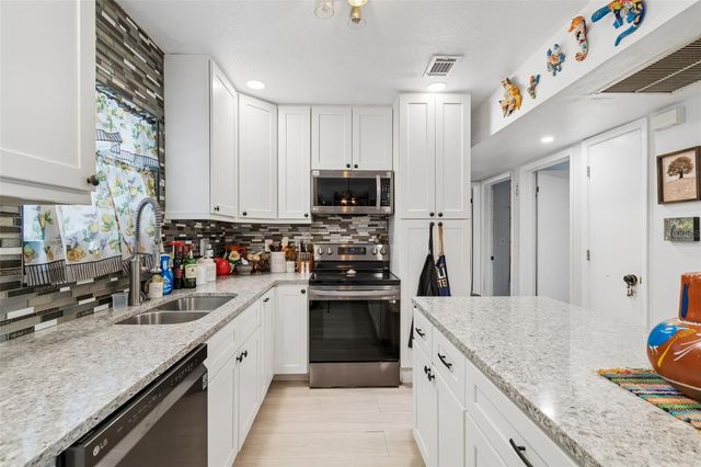 1182 FRIAR TUCK LANE, Dunedin, FL 34698