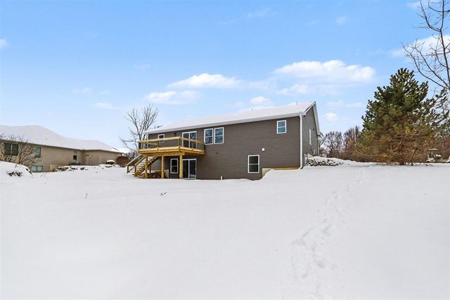 8683 Camomile Drive, Augusta, MI 49012