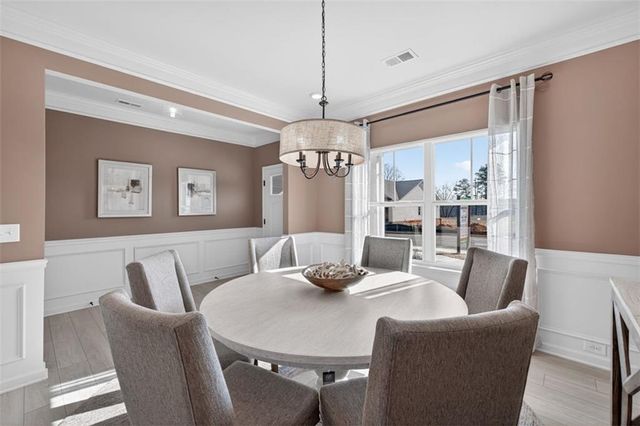 219 Shire Loop, Calhoun, GA 30701