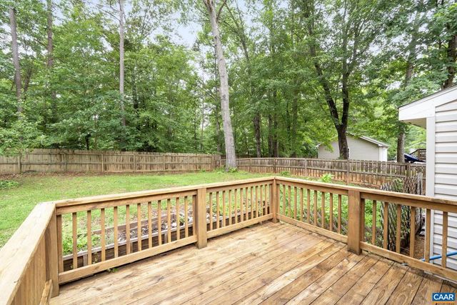 7 RIVERSIDE DR, Palmyra, VA 22963