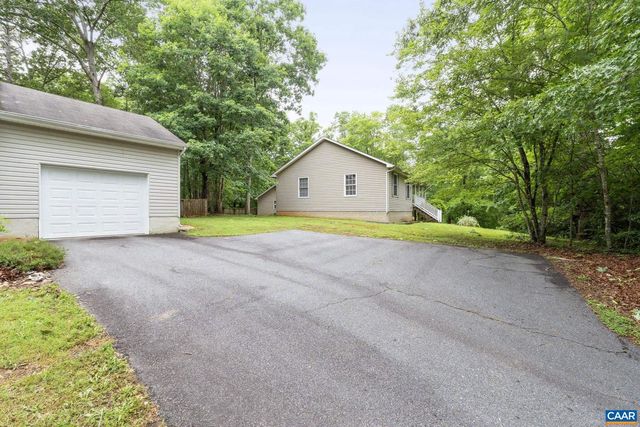 7 RIVERSIDE DR, Palmyra, VA 22963