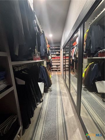 1754 W Big Elm Road, Troy, TX 76579