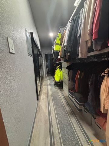 1754 W Big Elm Road, Troy, TX 76579