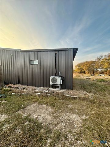 1754 W Big Elm Road, Troy, TX 76579
