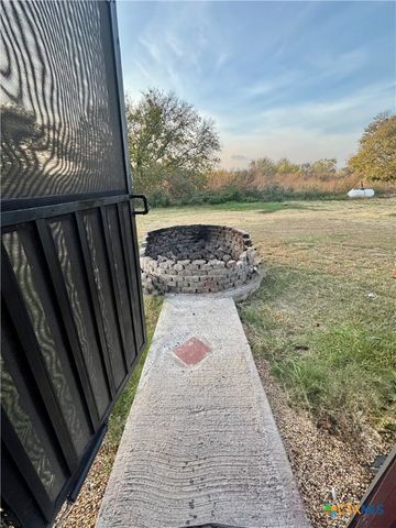 1754 W Big Elm Road, Troy, TX 76579