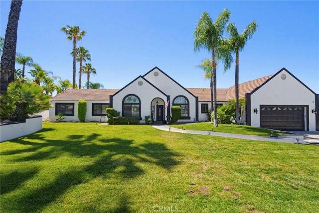 44263 Charlotte Drive, Hemet, CA 92544