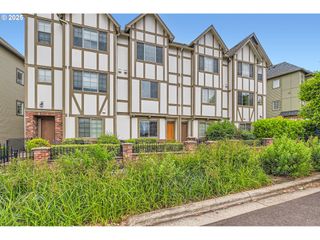 29079 Sw COSTA Cir, Wilsonville, OR 97070